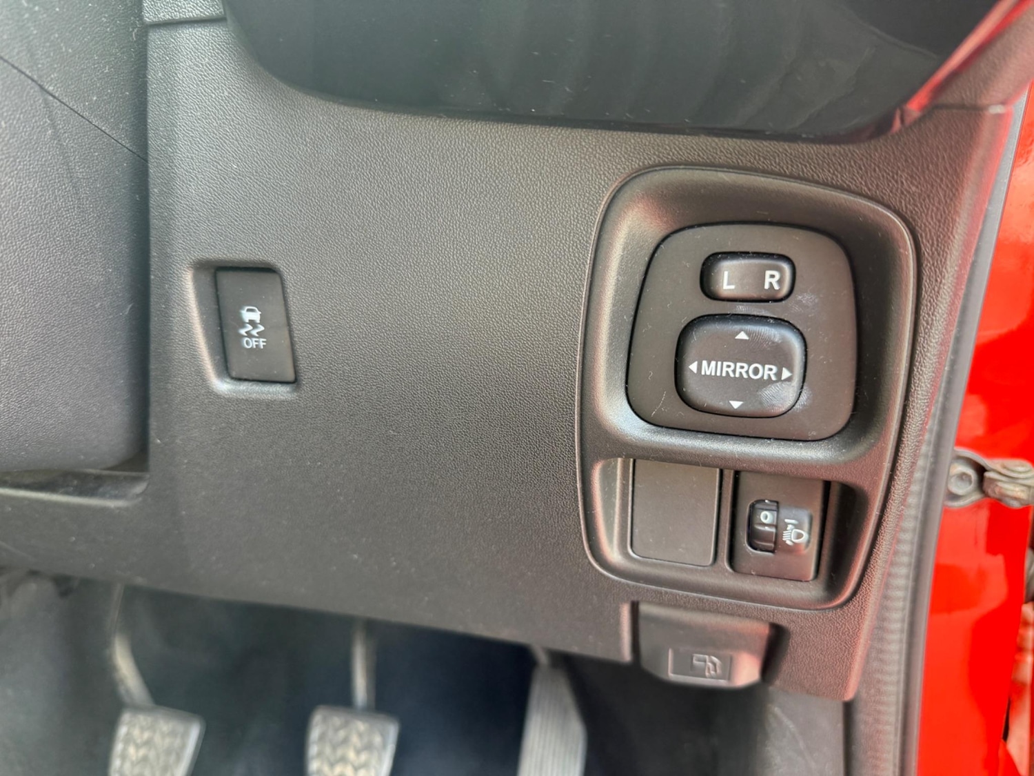 Vehicle 33