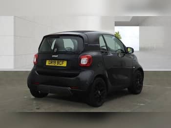 Used smart fortwo 2019 for sale - 79711999: Photo