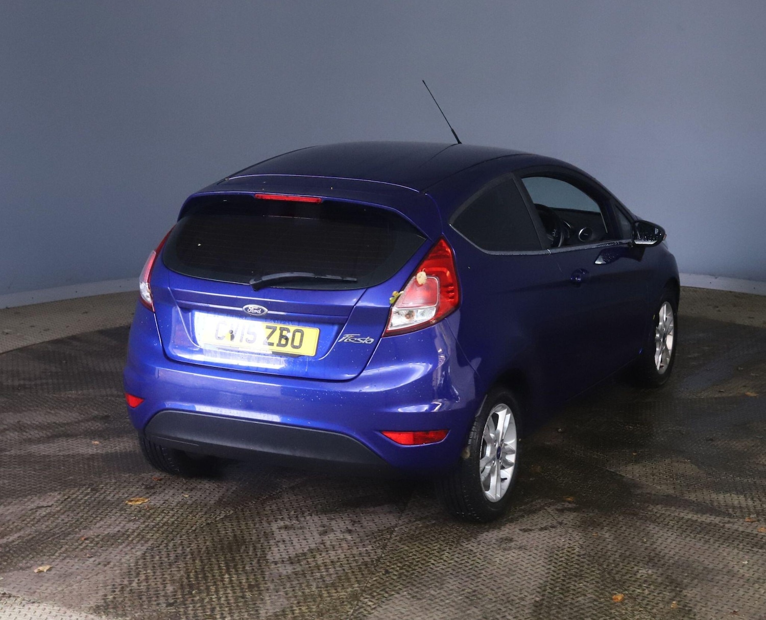 Used Ford Fiesta 2015 for sale - 76572316: Photo 2