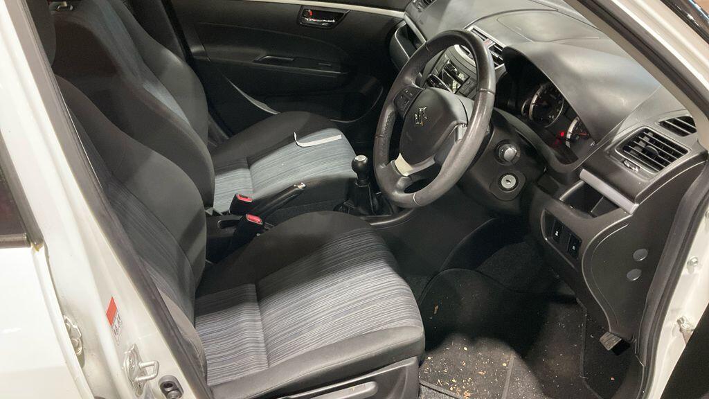 Used Suzuki Swift 2014 for sale - 77203142: Photo 9
