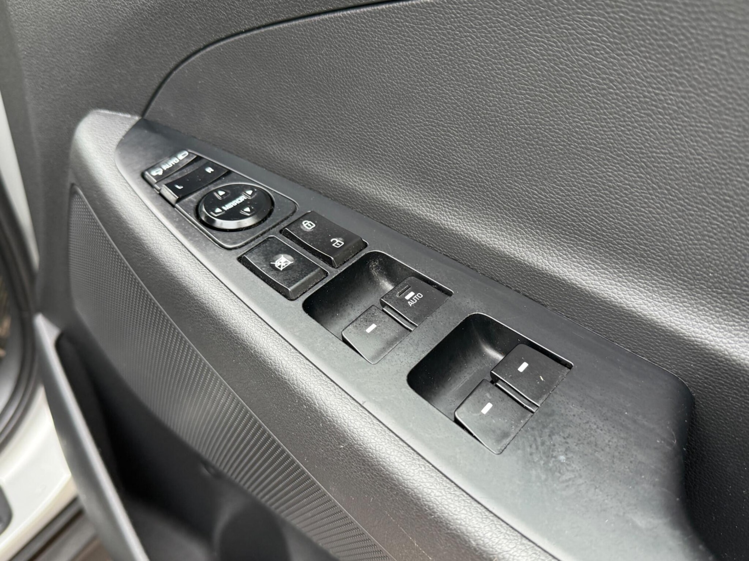 Used Hyundai TUCSON 2015 for sale - 76094733: Photo 43