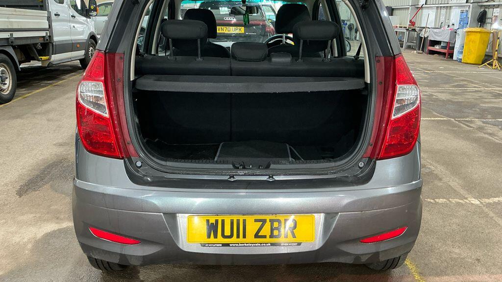 Used Hyundai i10 2011 for sale - 77612822: Photo 14