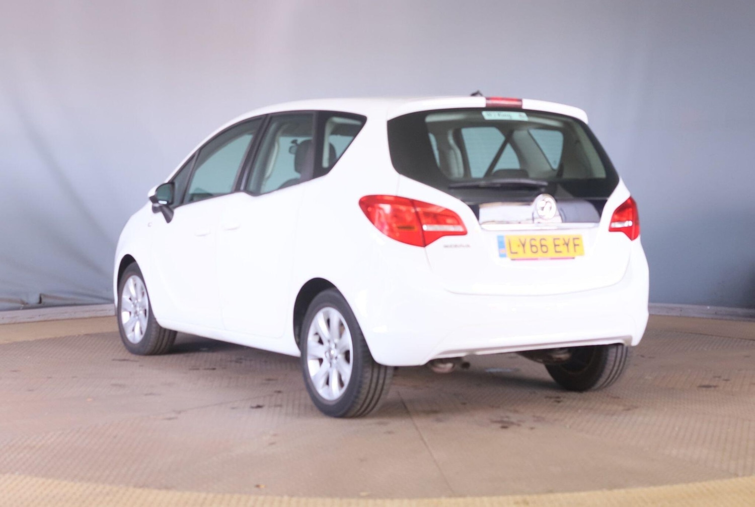 Vehicle 4