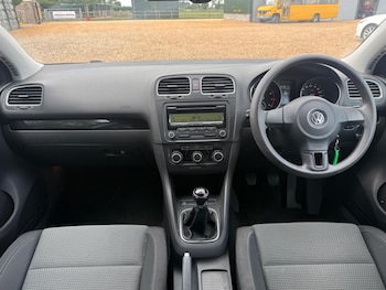Used Volkswagen Golf 2009 for sale - 78784613: Photo