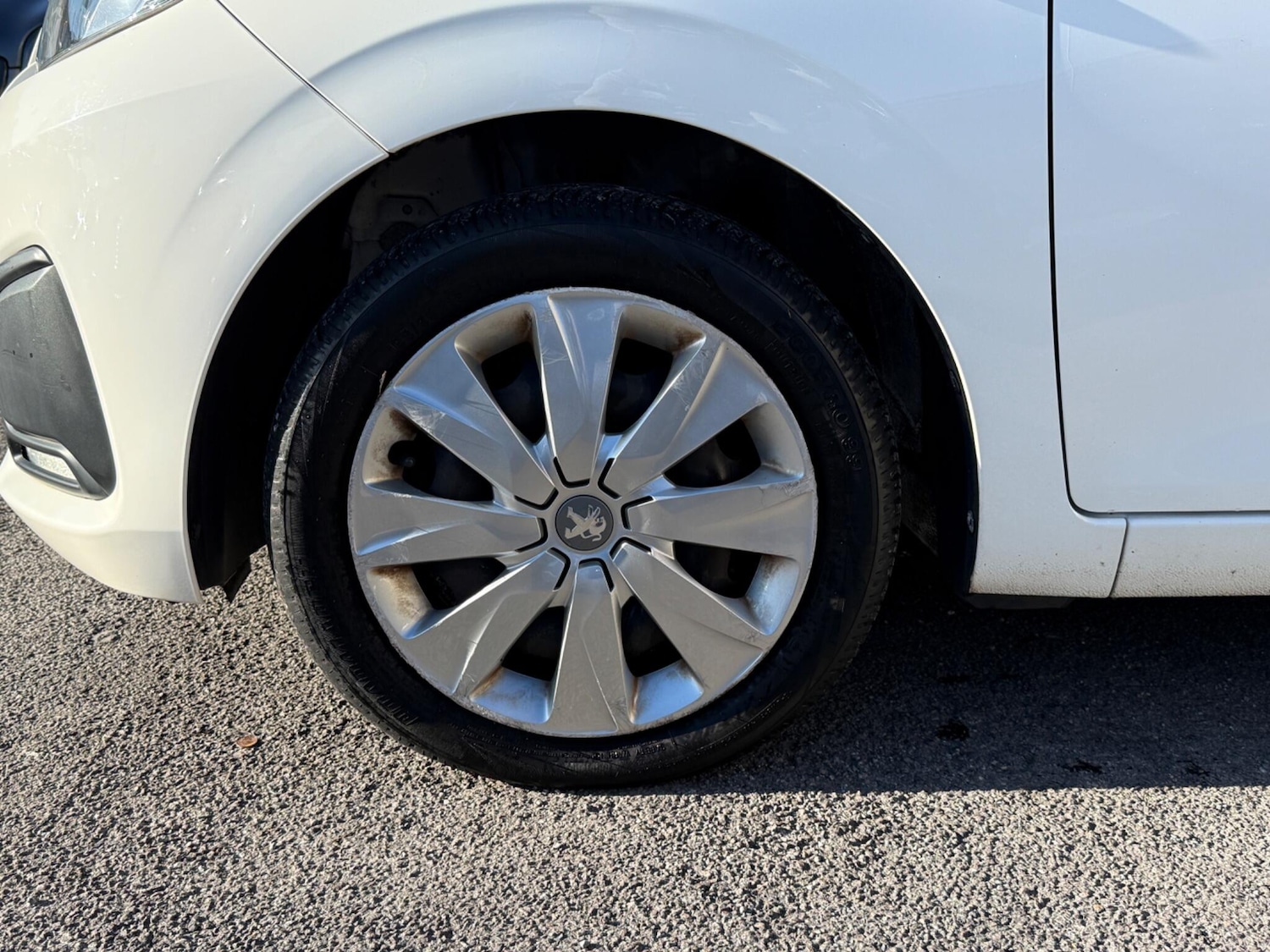 Used Peugeot 108 2014 for sale - 76425535: Photo 19