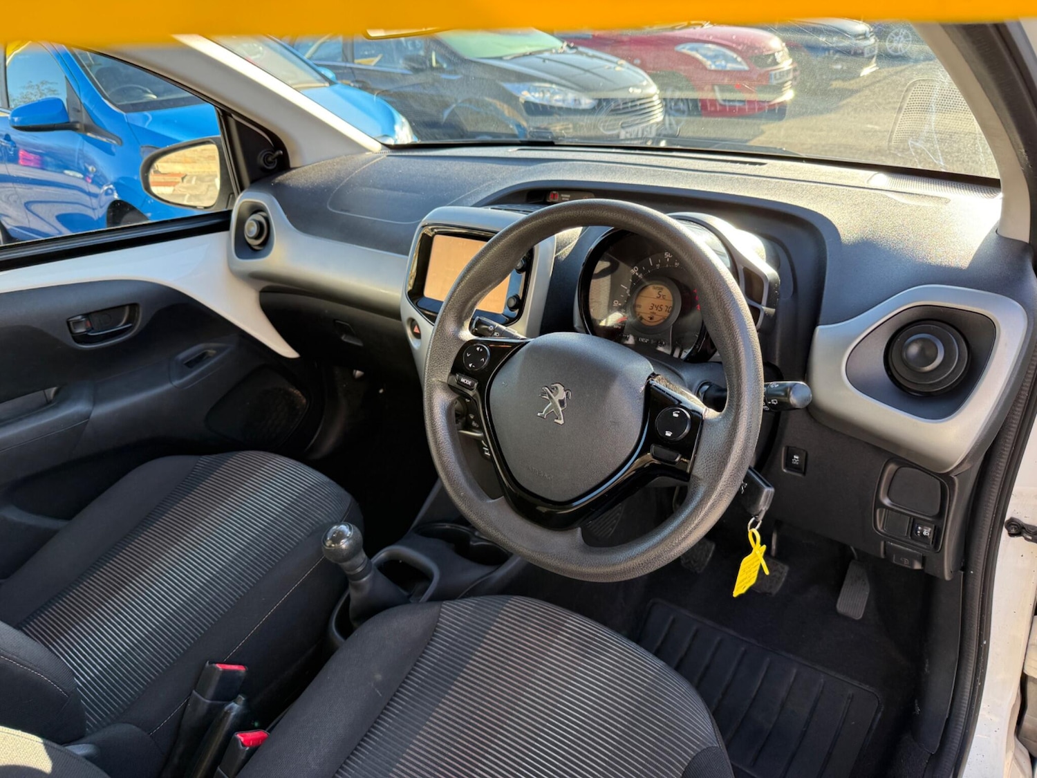 Used Peugeot 108 2014 for sale - 76425535: Photo 23