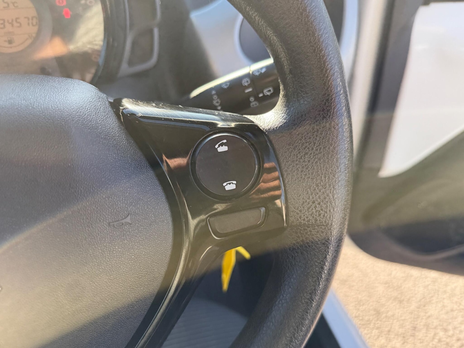 Used Peugeot 108 2014 for sale - 76425535: Photo 34