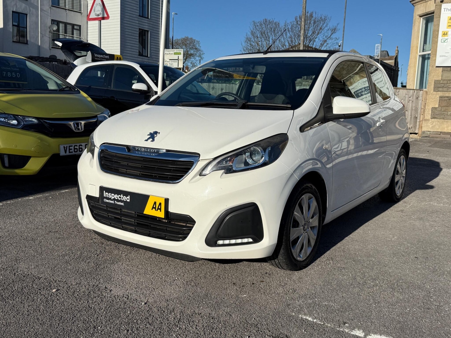 Used Peugeot 108 2014 for sale - 76425535: Photo 6