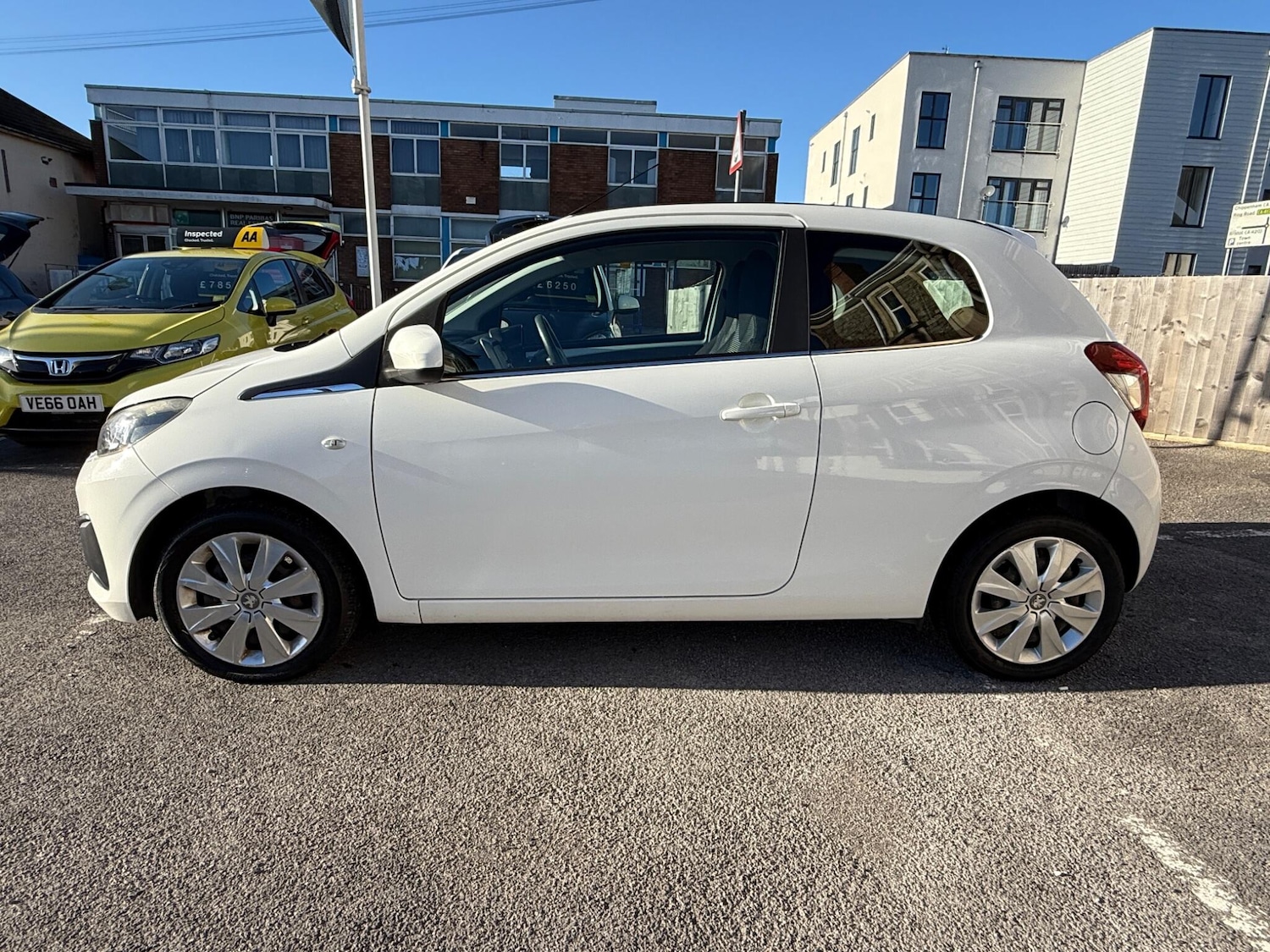 Used Peugeot 108 2014 for sale - 76425535: Photo 7