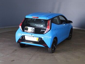 Used Toyota AYGO 2016 for sale - 79553898: Photo
