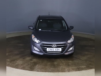 Used Hyundai i30 2015 for sale - 77510201: Photo