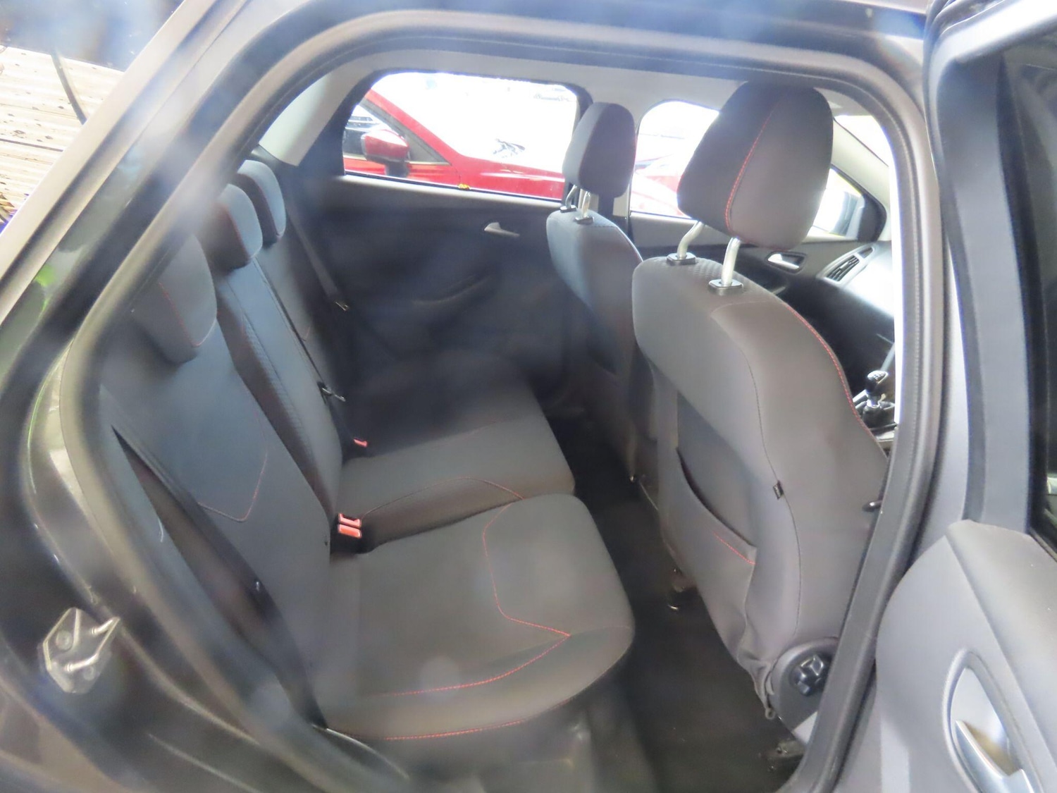 Used Ford Focus 2015 for sale - 76360104: Photo 12