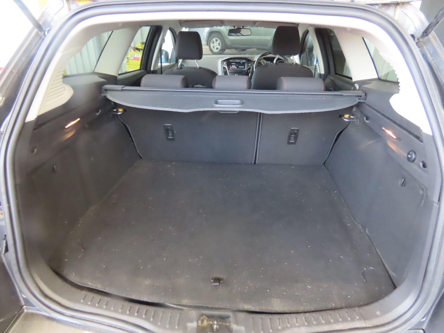 Used Ford Focus 2015 for sale - 76360104: Photo 14