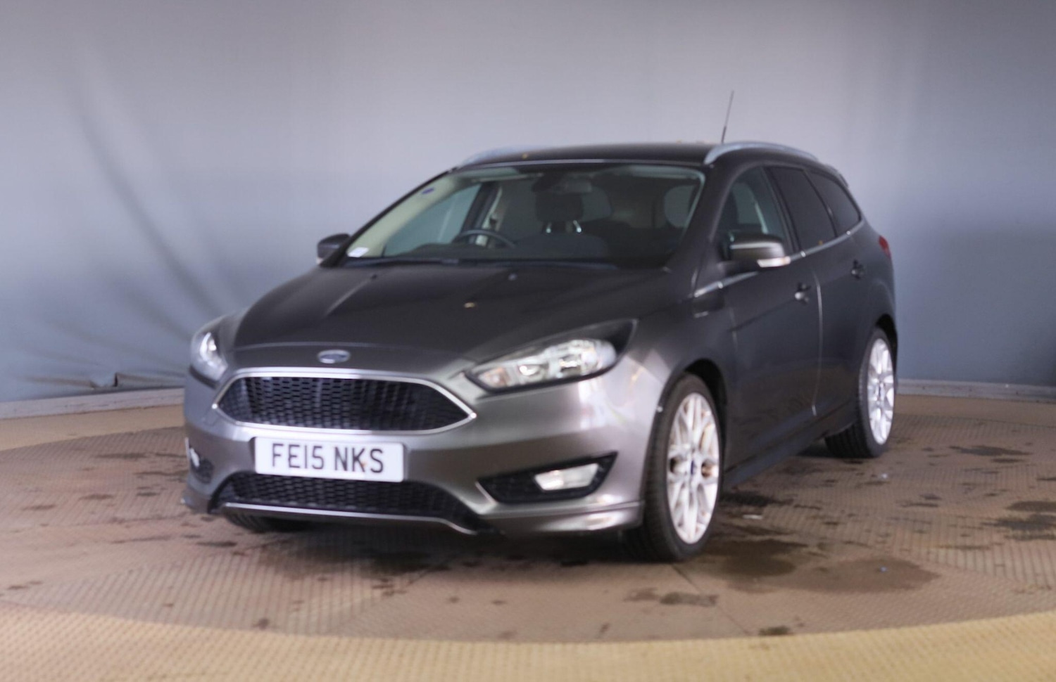 Used Ford Focus 2015 for sale - 76360104: Photo 3