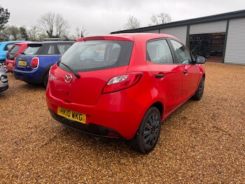 Used Mazda Mazda2 2010 for sale - 78116208: Photo