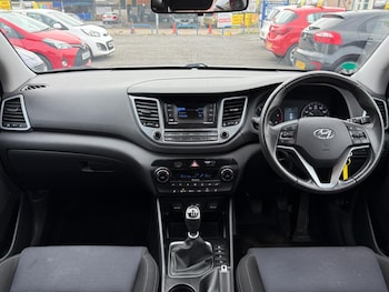 Used Hyundai TUCSON 2015 for sale - 76989060: Photo