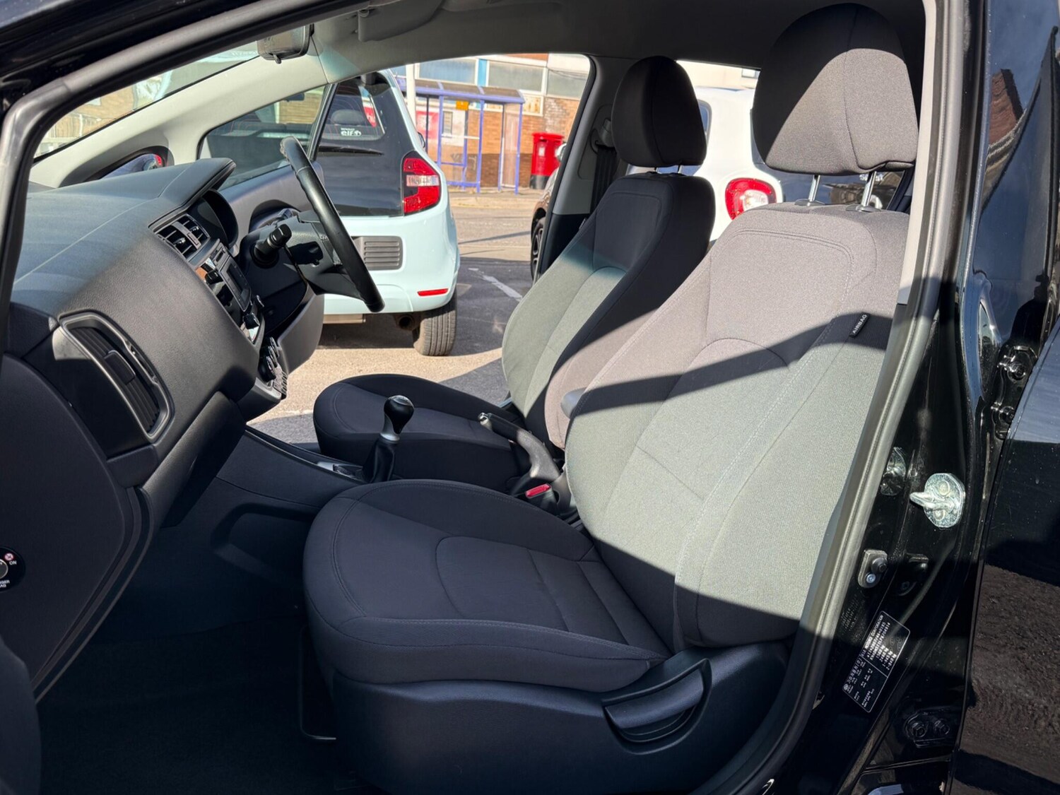 Used Kia Rio 2015 for sale - 75780876: Photo 27