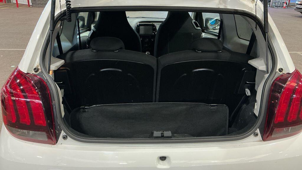 Used Peugeot 108 2015 for sale - 76398572: Photo 13