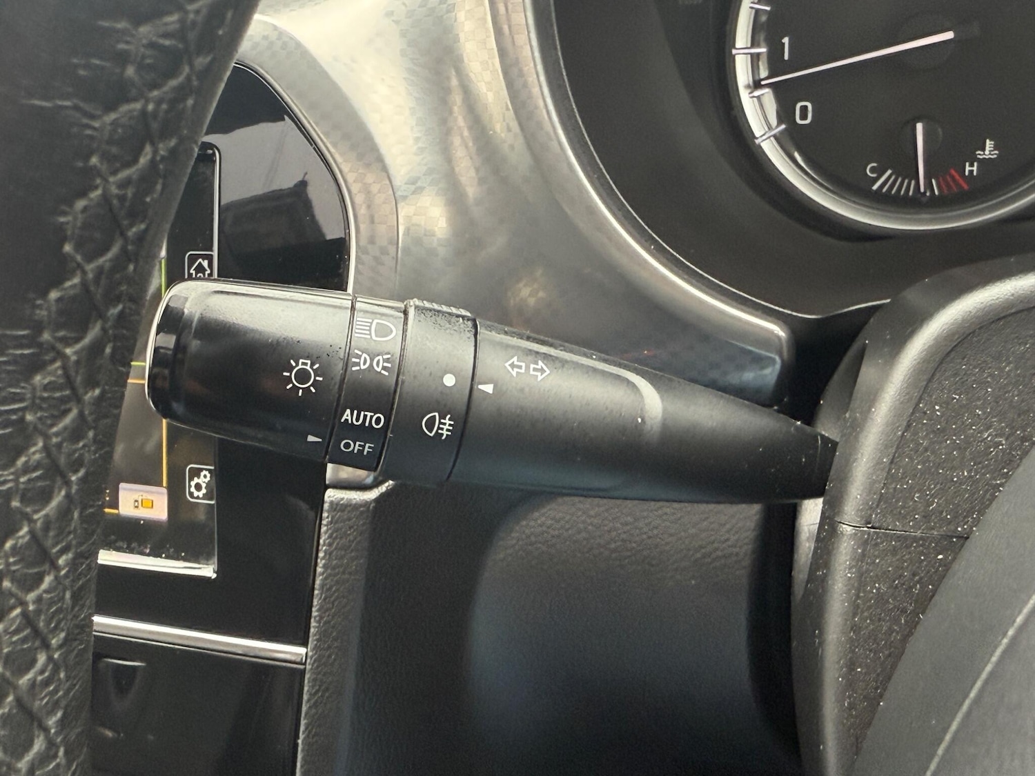 Used Suzuki Vitara 2016 for sale - 76238748: Photo 40