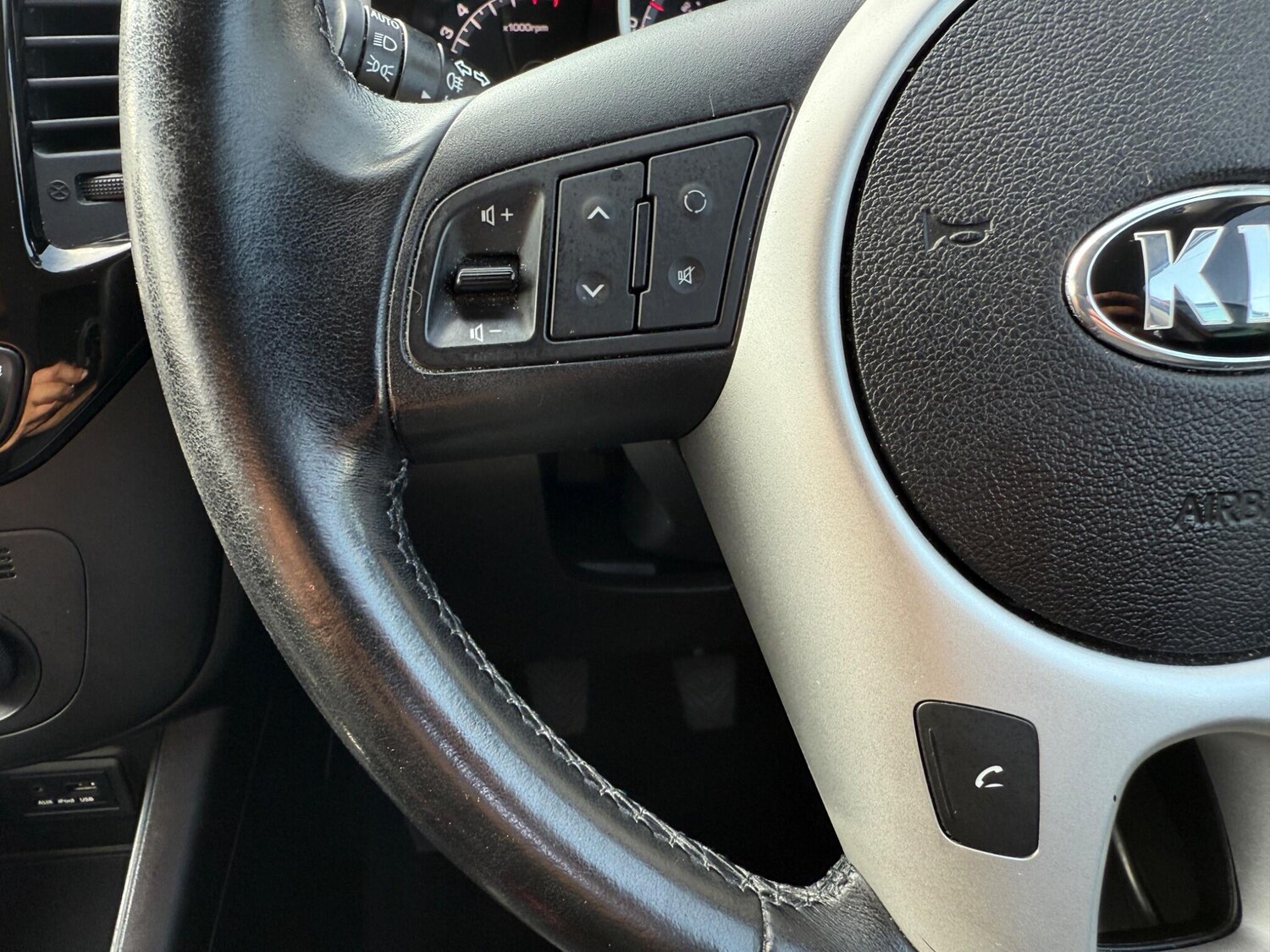 Vehicle 29