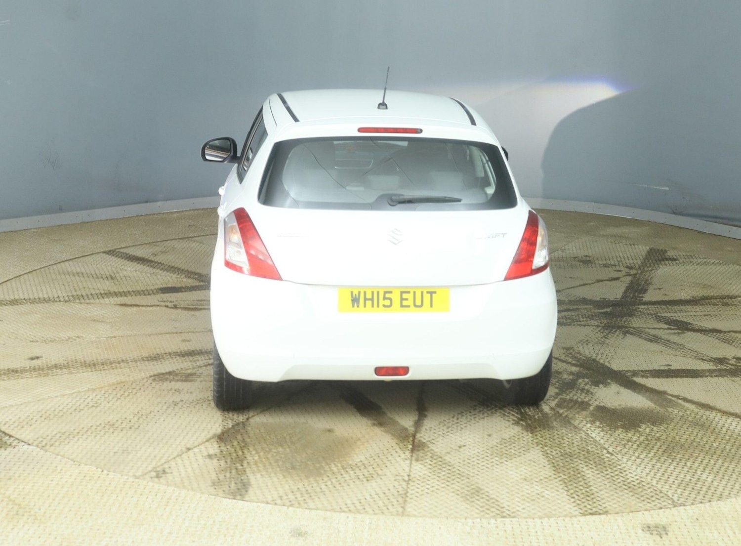 Used Suzuki Swift 2015 for sale - 77523506: Photo 7