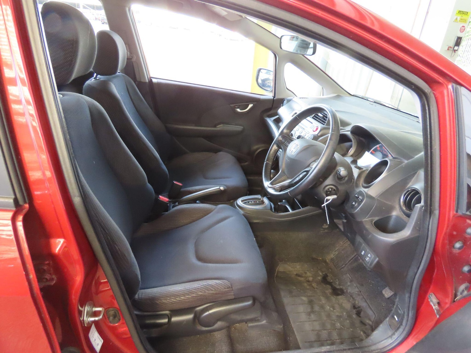 Used Honda Jazz 2015 for sale - 78058031: Photo 8