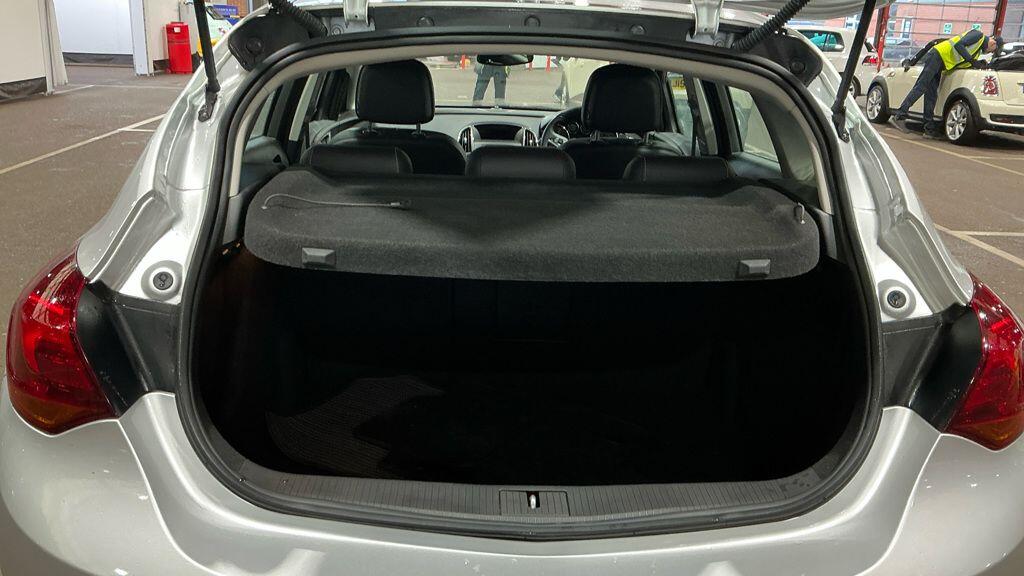 Used Vauxhall Astra 2014 for sale - 77203141: Photo 14