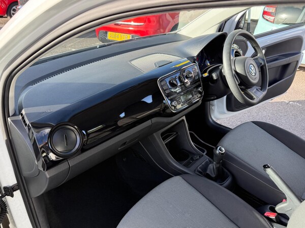 Used Volkswagen up! 2016 for sale - 76138135: Photo 23