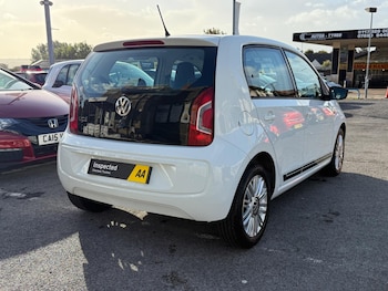 Used Volkswagen up! 2016 for sale - 76138135: Photo 4