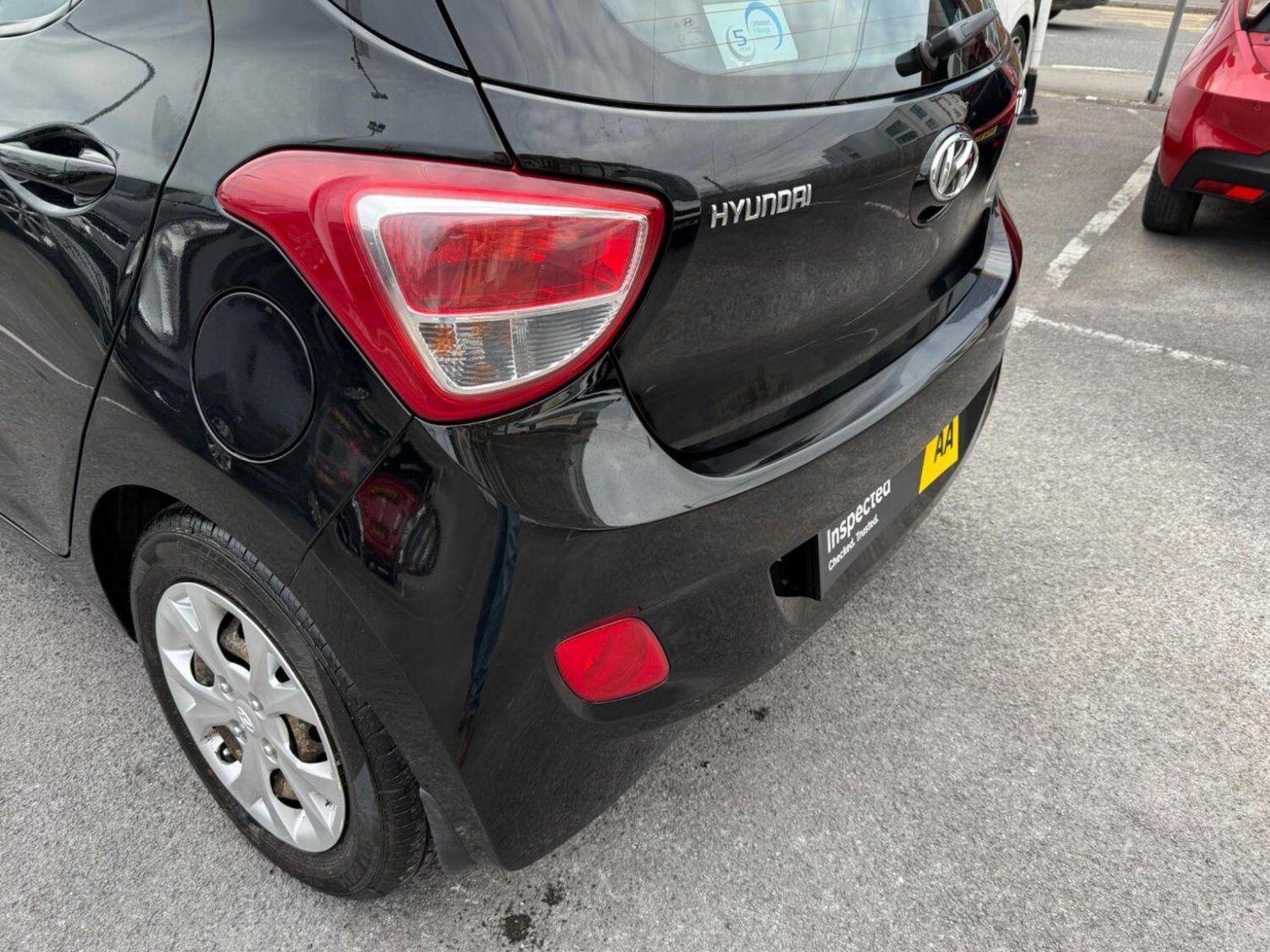 Used Hyundai i10 2014 for sale - 76108669: Photo 11