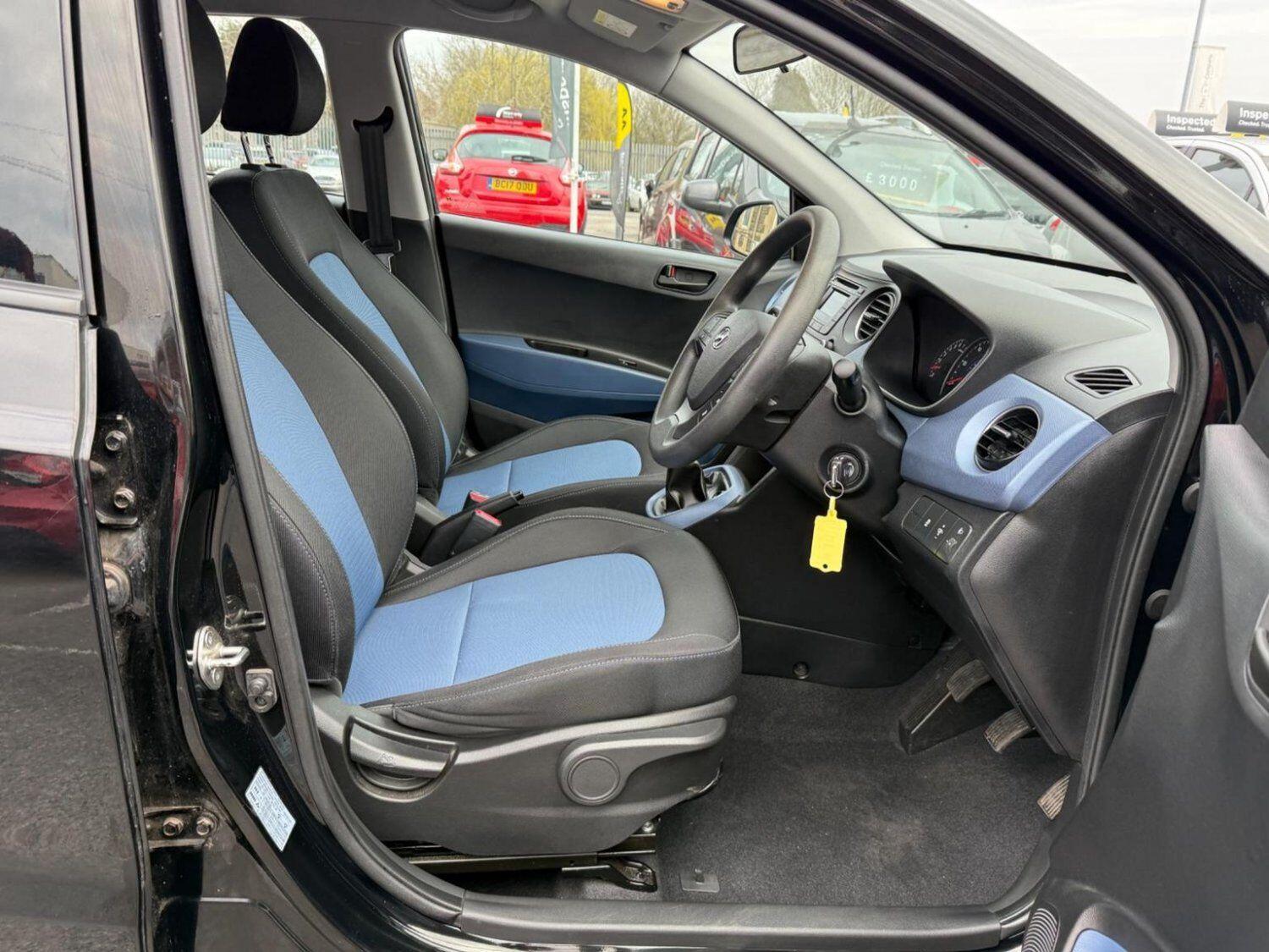 Used Hyundai i10 2014 for sale - 76108669: Photo 14