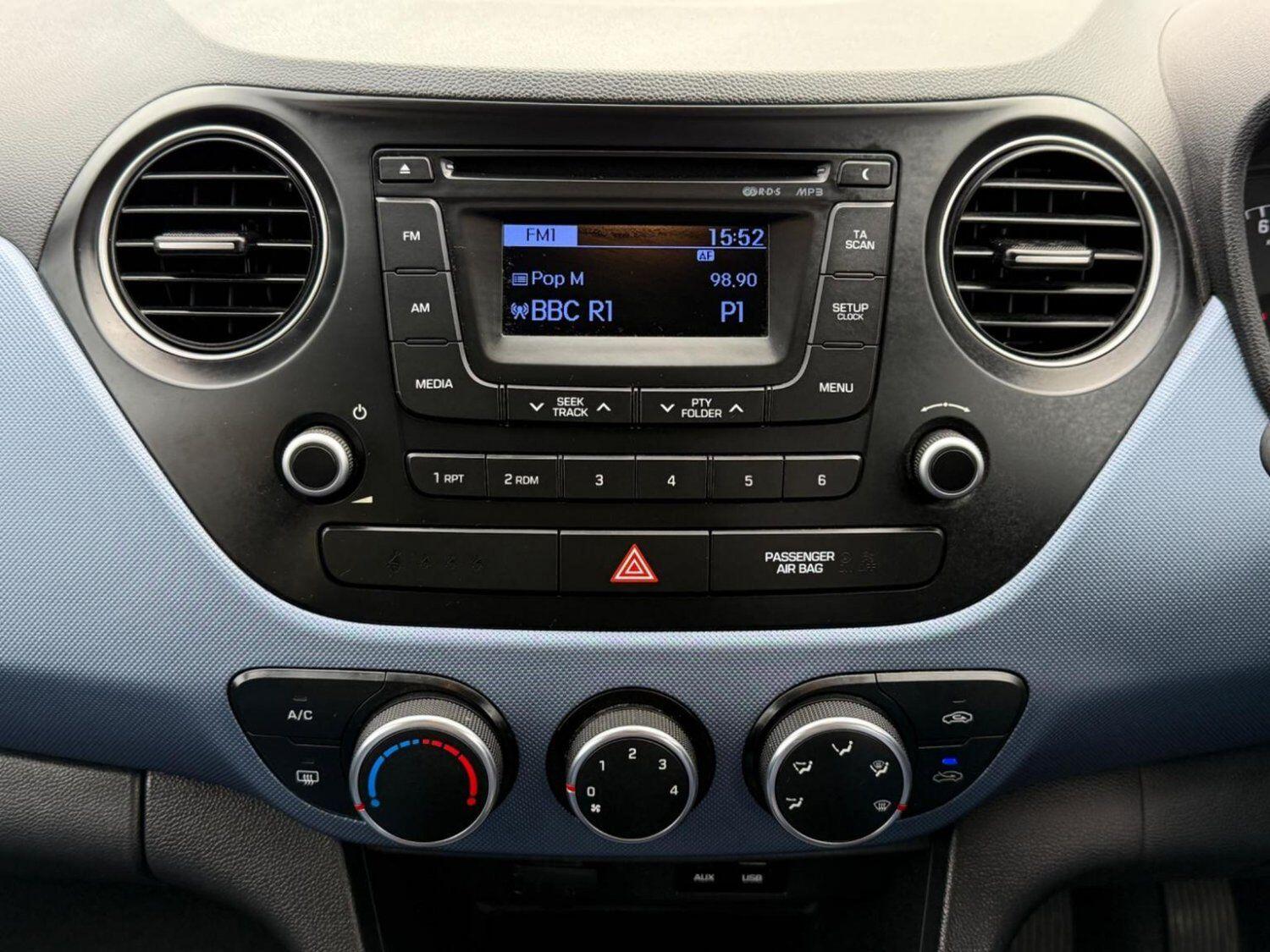 Used Hyundai i10 2014 for sale - 76108669: Photo 15