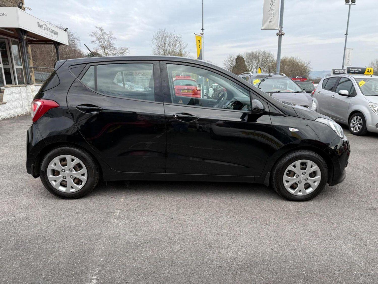 Used Hyundai i10 2014 for sale - 76108669: Photo 3