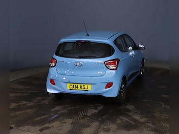 Used Hyundai i10 2014 for sale - 76927018: Photo