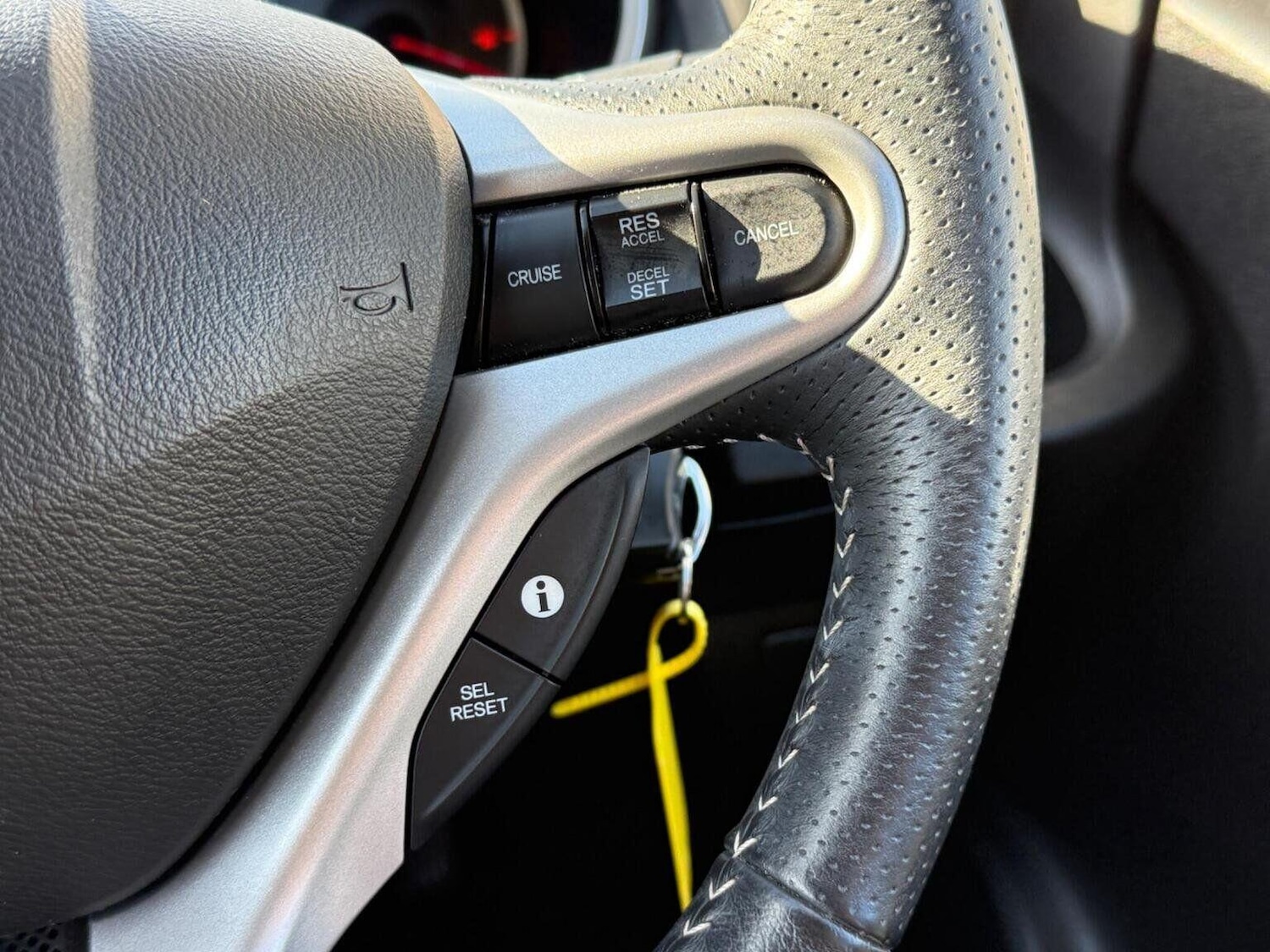 Used Honda Jazz 2013 for sale - 76644734: Photo 25