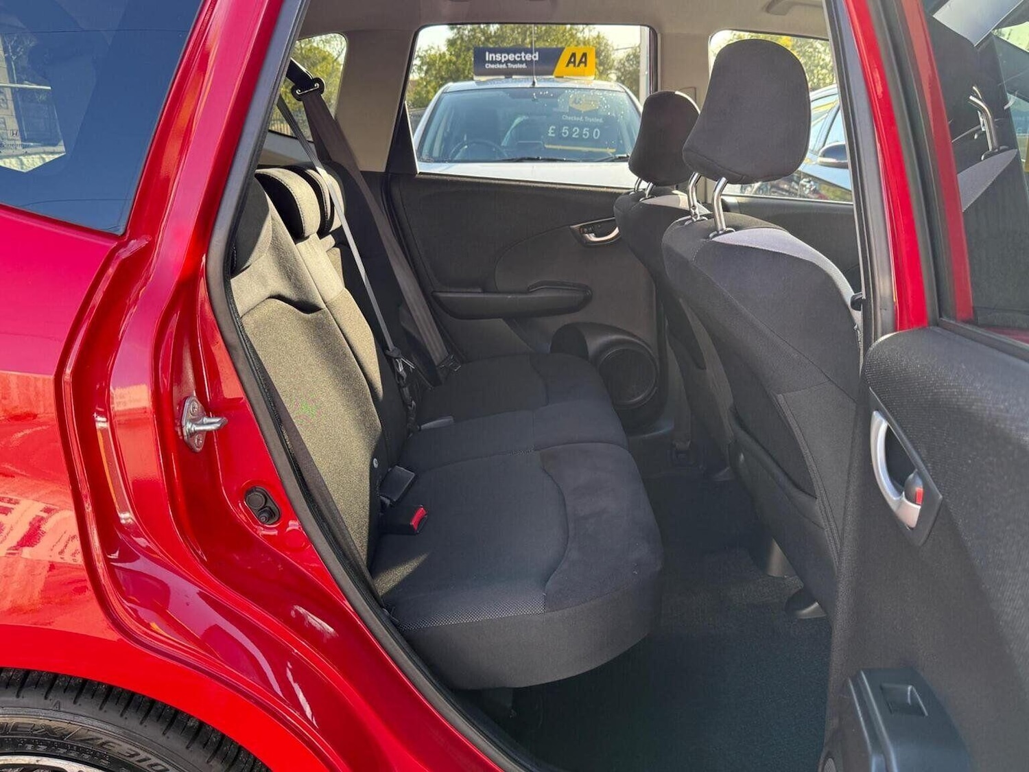 Used Honda Jazz 2013 for sale - 76644734: Photo 27