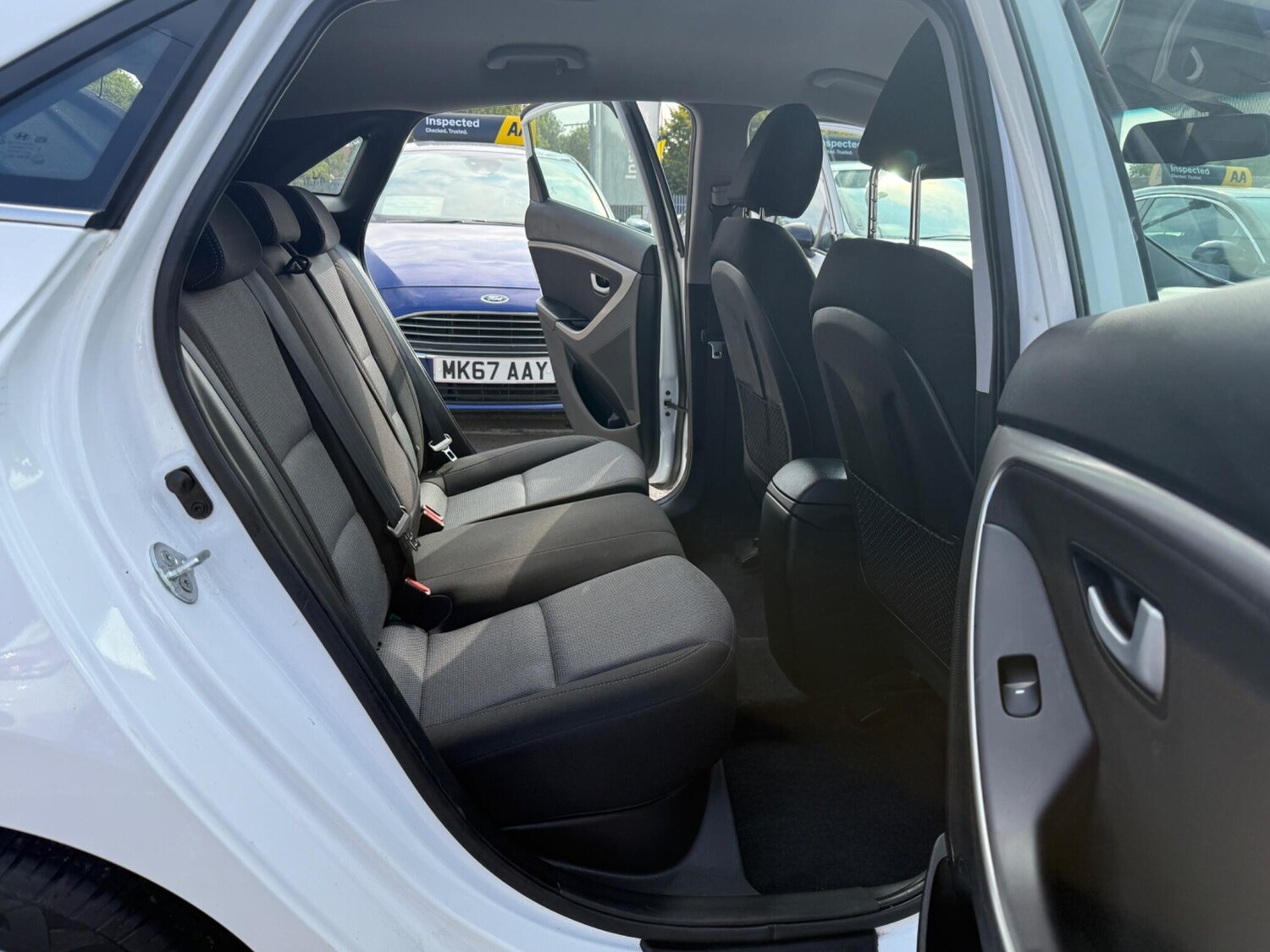 Vehicle 33