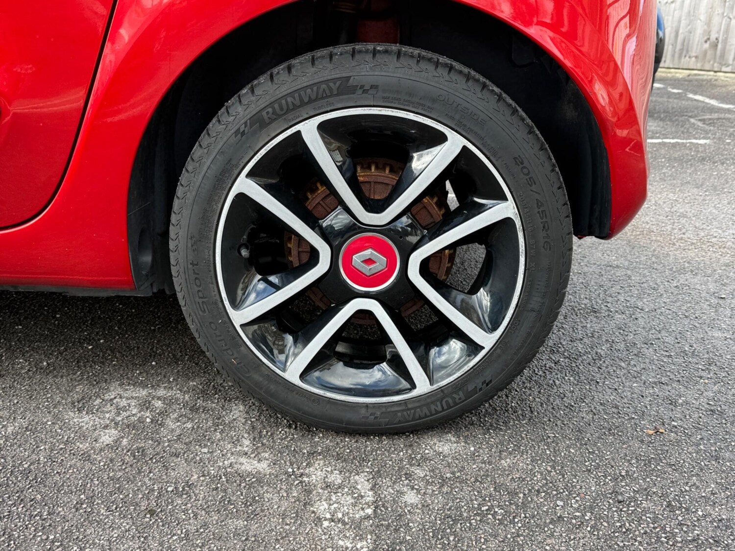 Used Renault Twingo 2016 for sale - 76349650: Photo 16