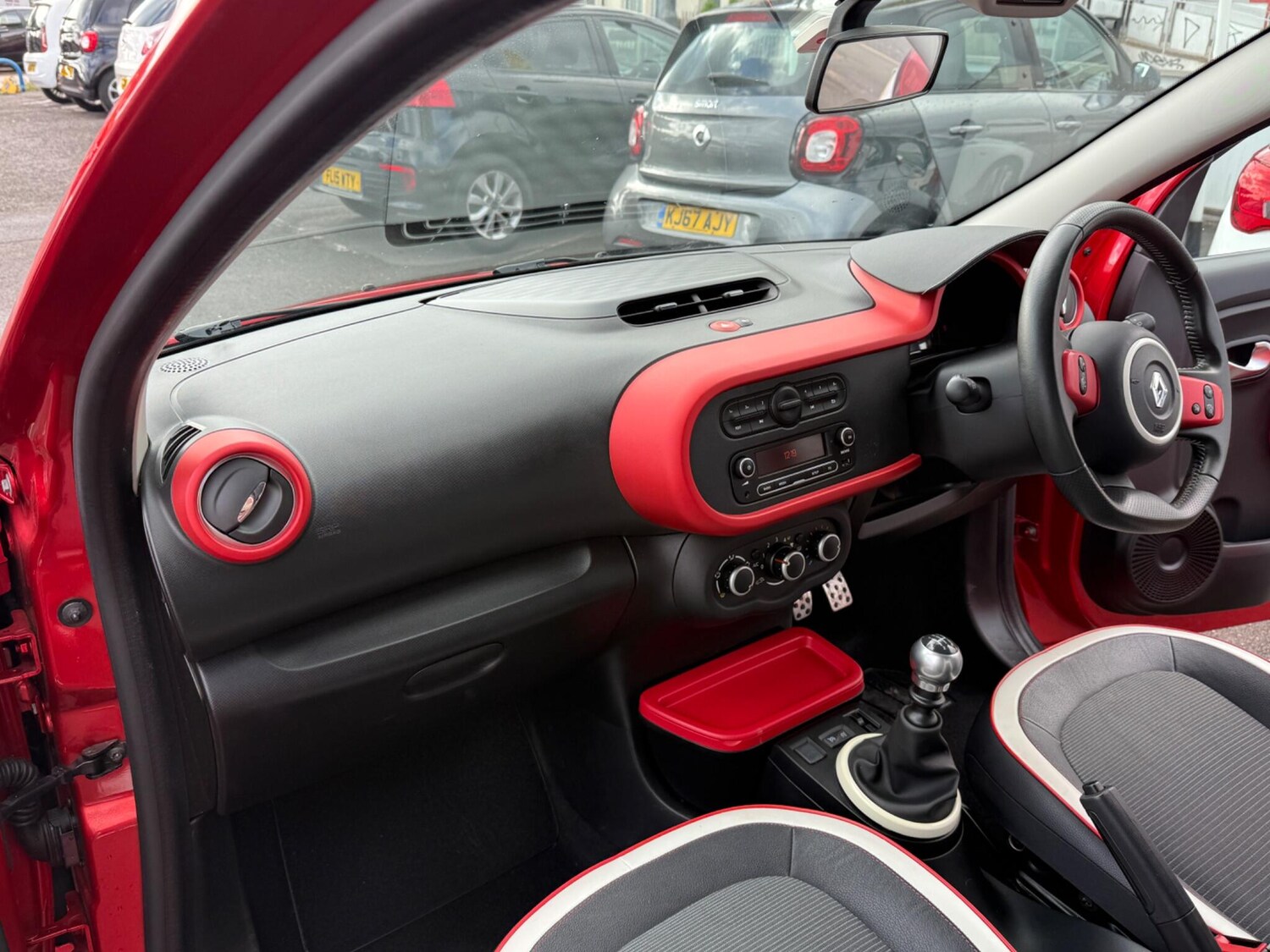 Used Renault Twingo 2016 for sale - 76349650: Photo 25