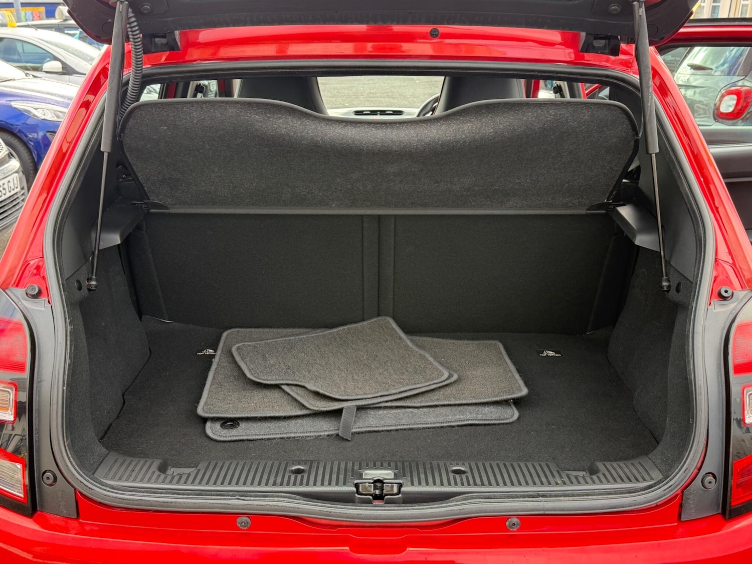 Used Renault Twingo 2016 for sale - 76349650: Photo 35