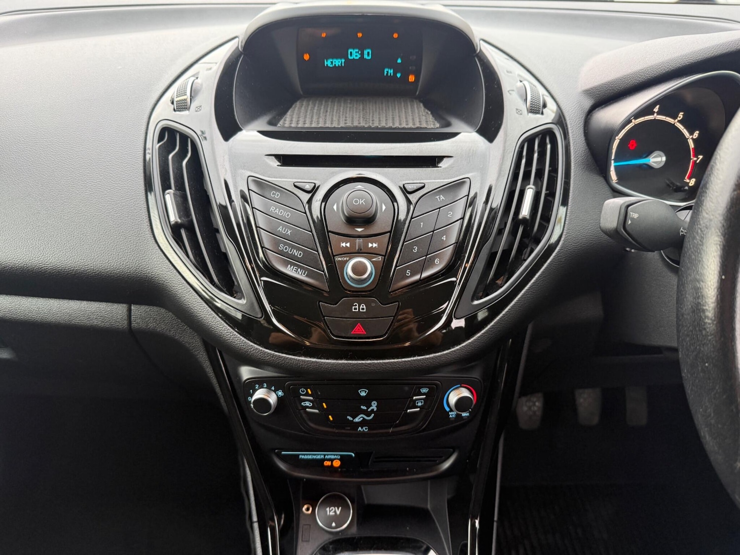 Used Ford B-MAX 2013 for sale - 76592282: Photo 21