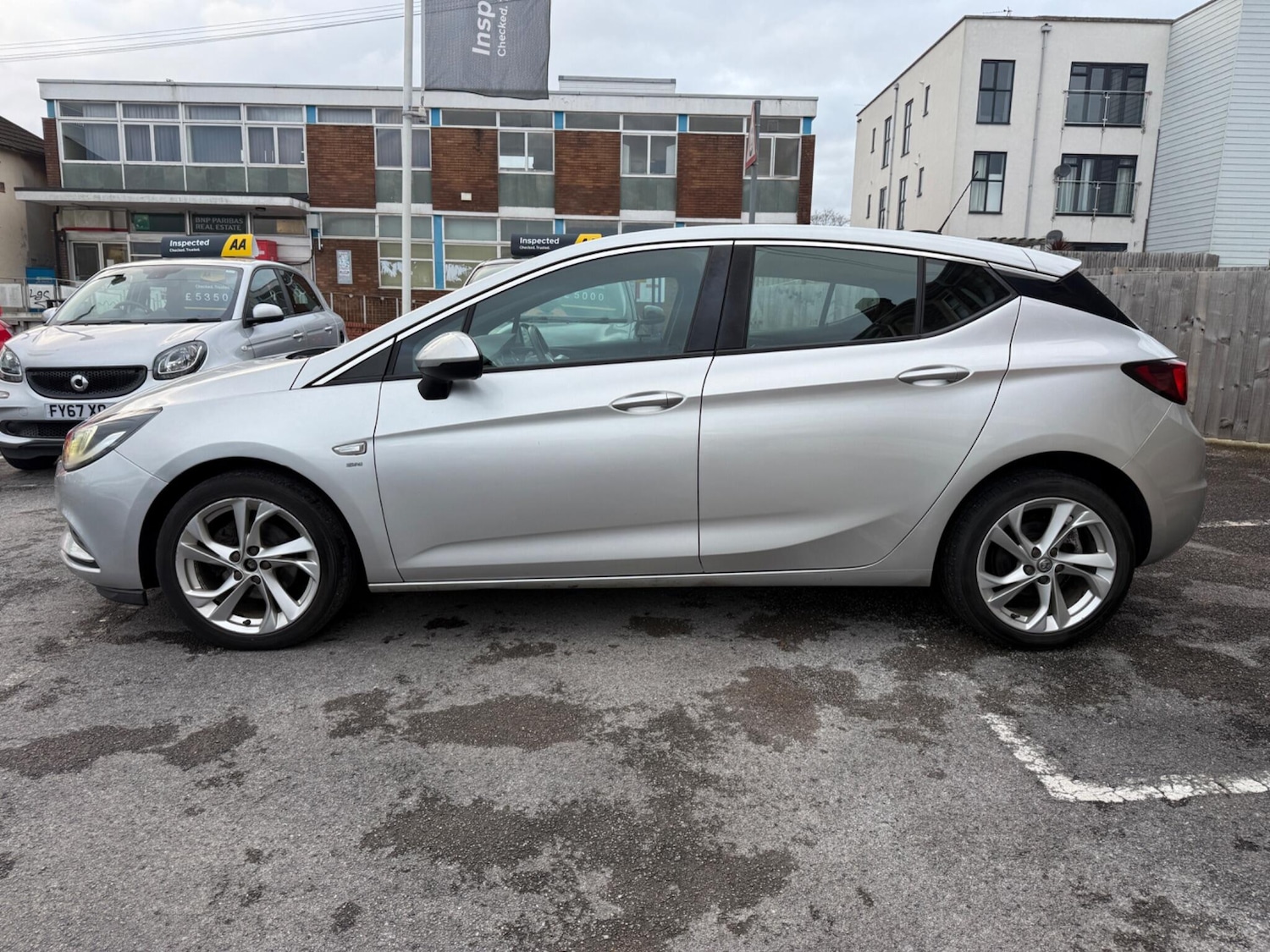 Used Vauxhall Astra 2017 for sale - 77400775: Photo 7