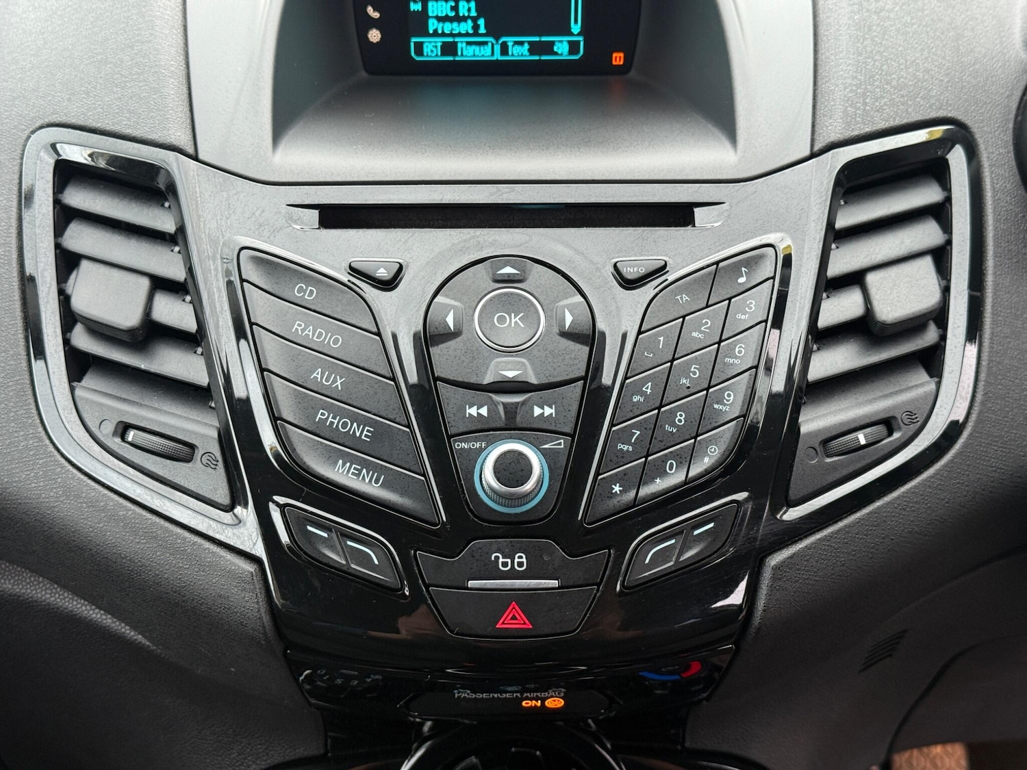 Used Ford Fiesta 2015 for sale - 76990556: Photo 23