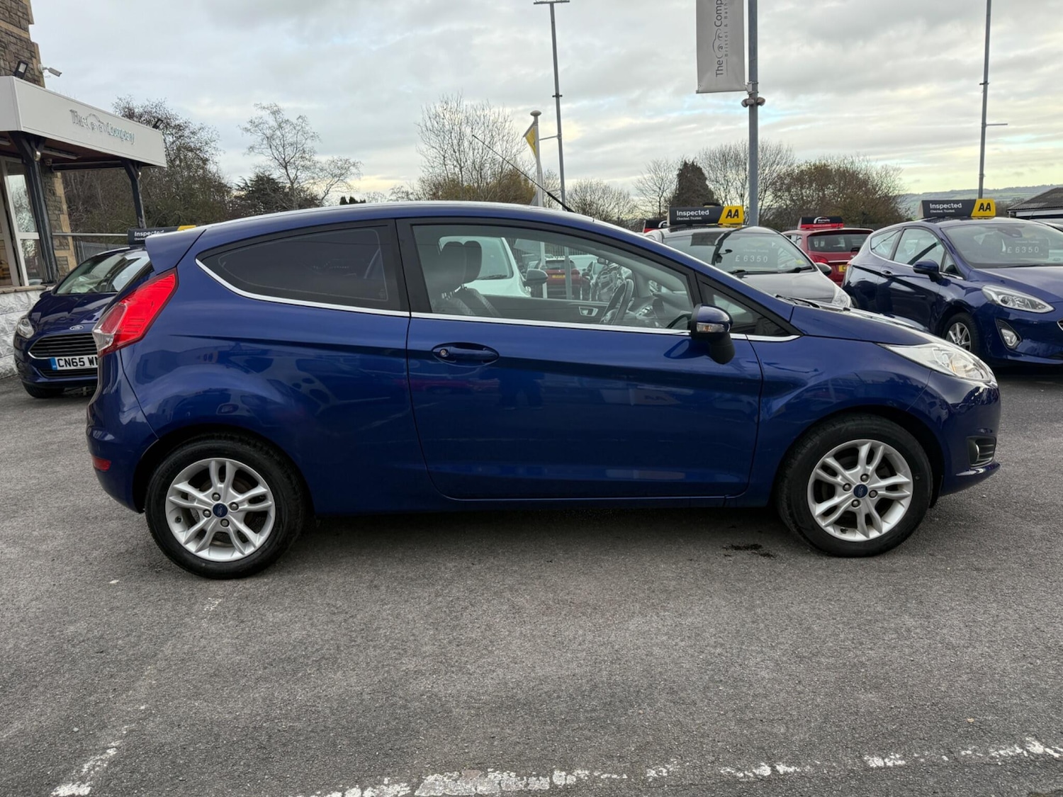 Used Ford Fiesta 2015 for sale - 76990556: Photo 3