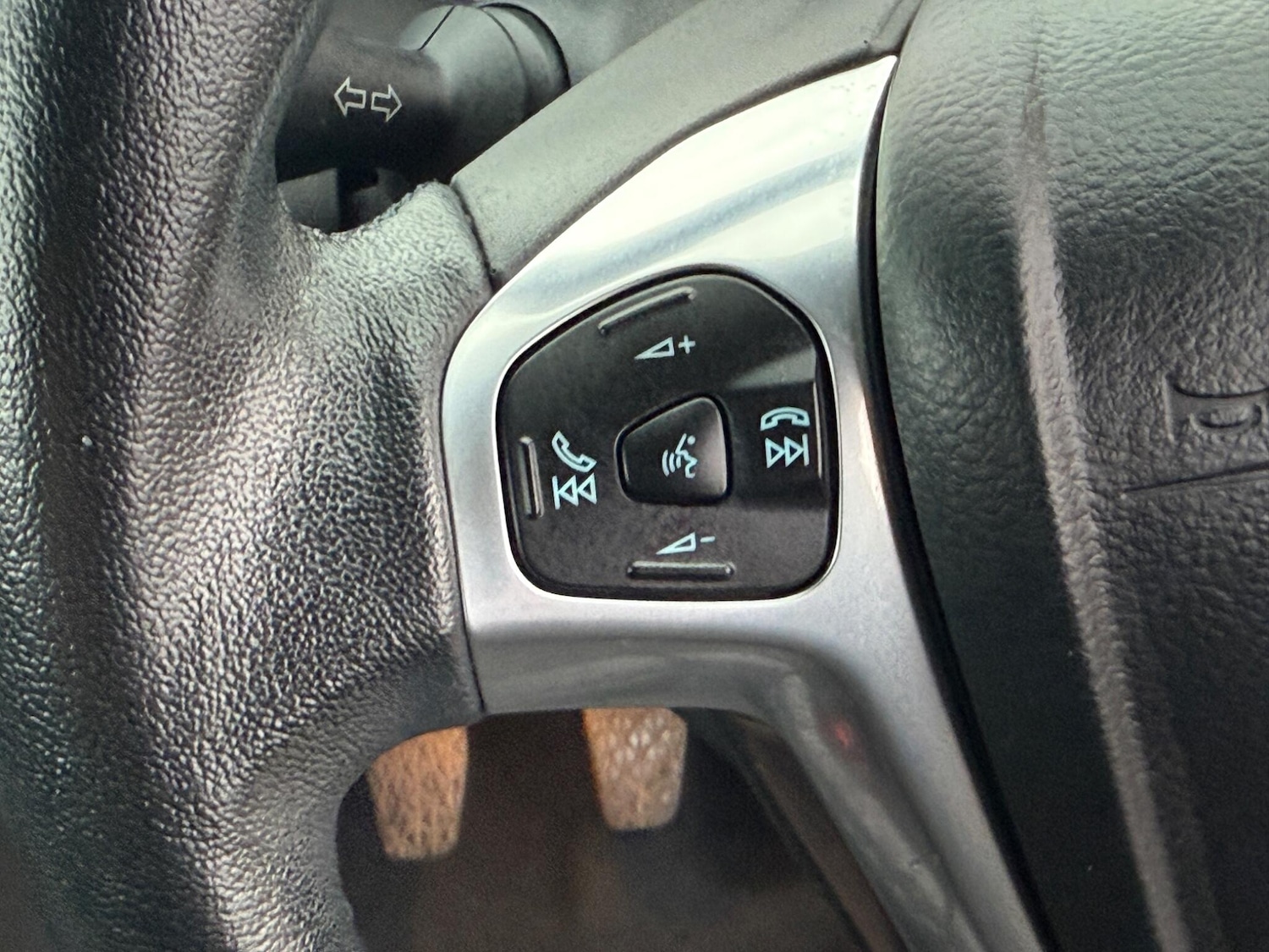 Used Ford Fiesta 2015 for sale - 76990556: Photo 32