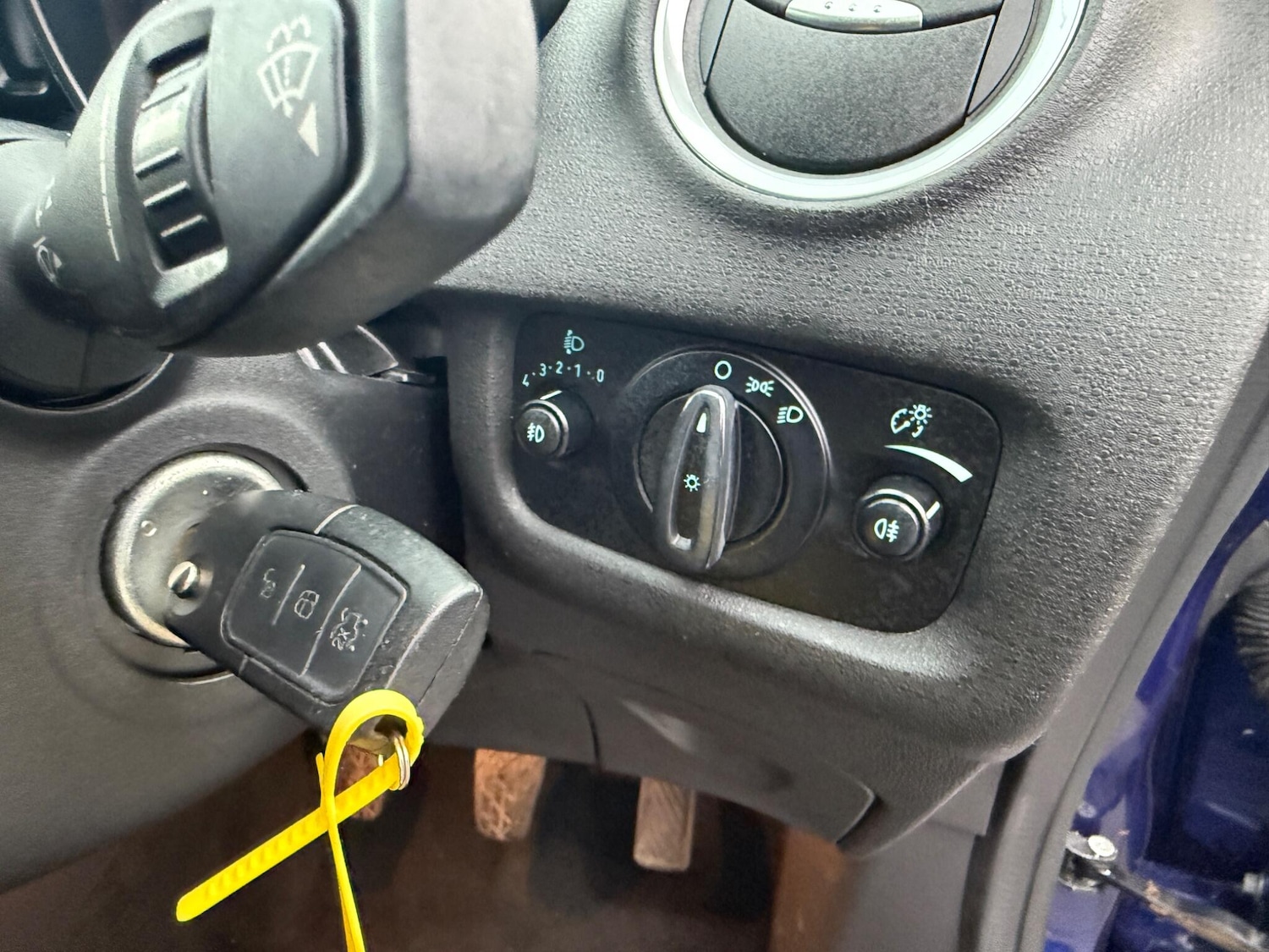 Used Ford Fiesta 2015 for sale - 76990556: Photo 35