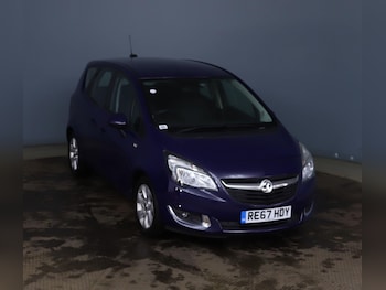 2017 (67) - 1.4i 16V Life 5dr