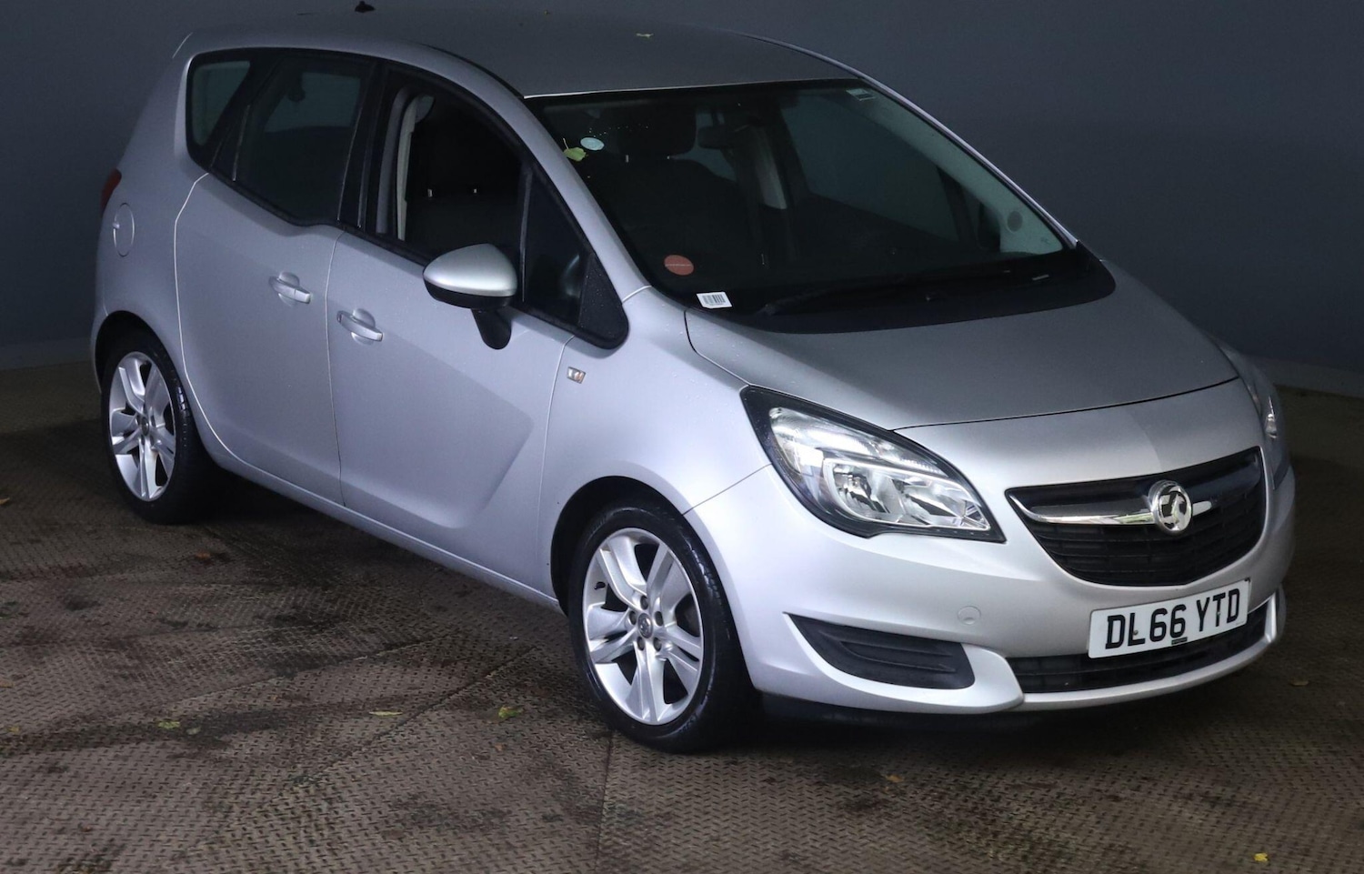 Used Vauxhall Meriva 2016 for sale - 76457951: Photo 1