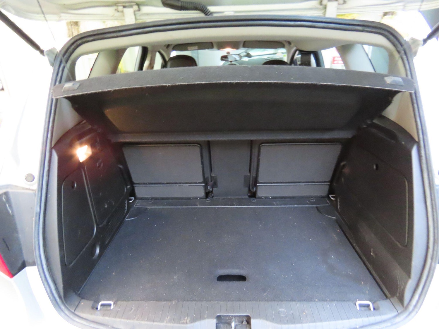 Used Vauxhall Meriva 2016 for sale - 76457951: Photo 15