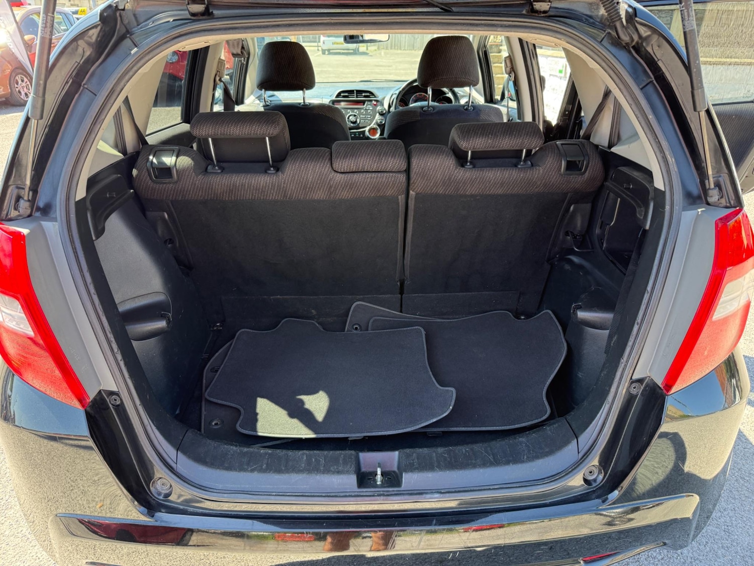 Vehicle 27